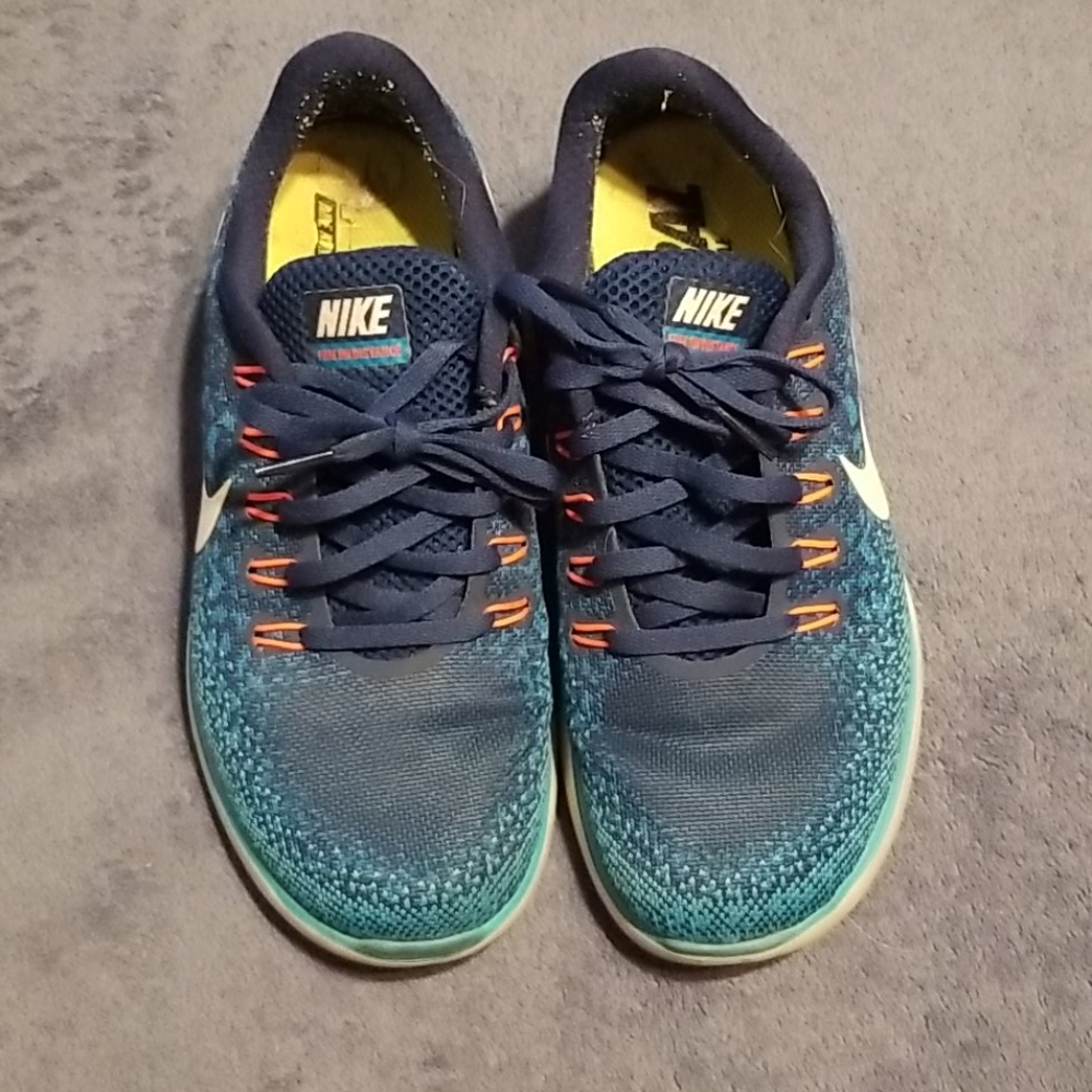 Blue Nike Free RN Distance Runners - Picture 3 of 7